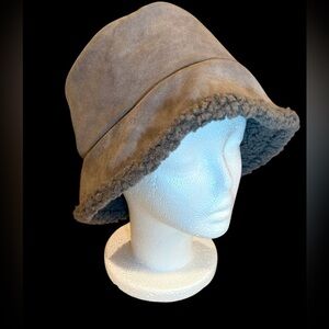 Gray Suede/Shearling Faux FurBucket Hat Y2K One Size Unisex